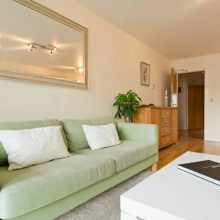 アパート Spacious Dual-aspect 2 Bedroom *